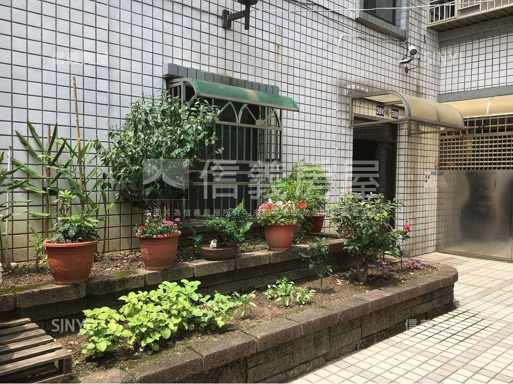 育賢學園社區外觀及周邊環境