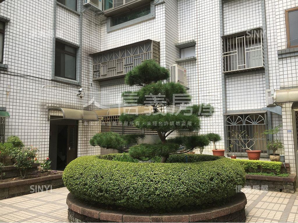 育賢學園社區外觀及周邊環境