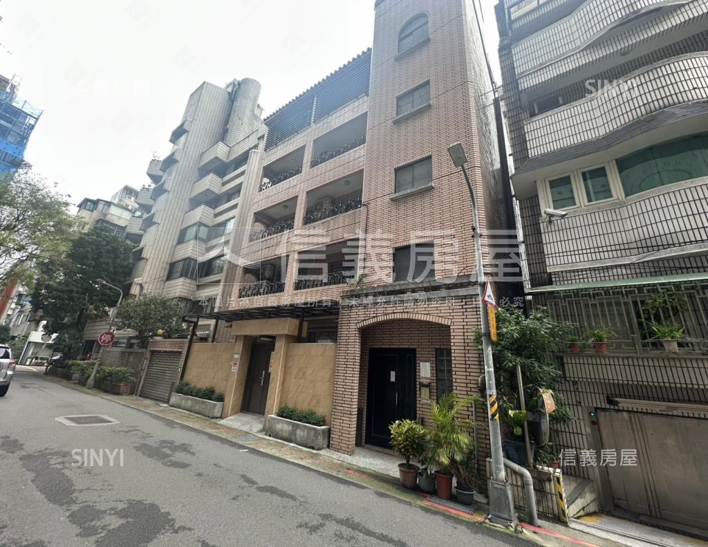 茂聯建設社區外觀及周邊環境