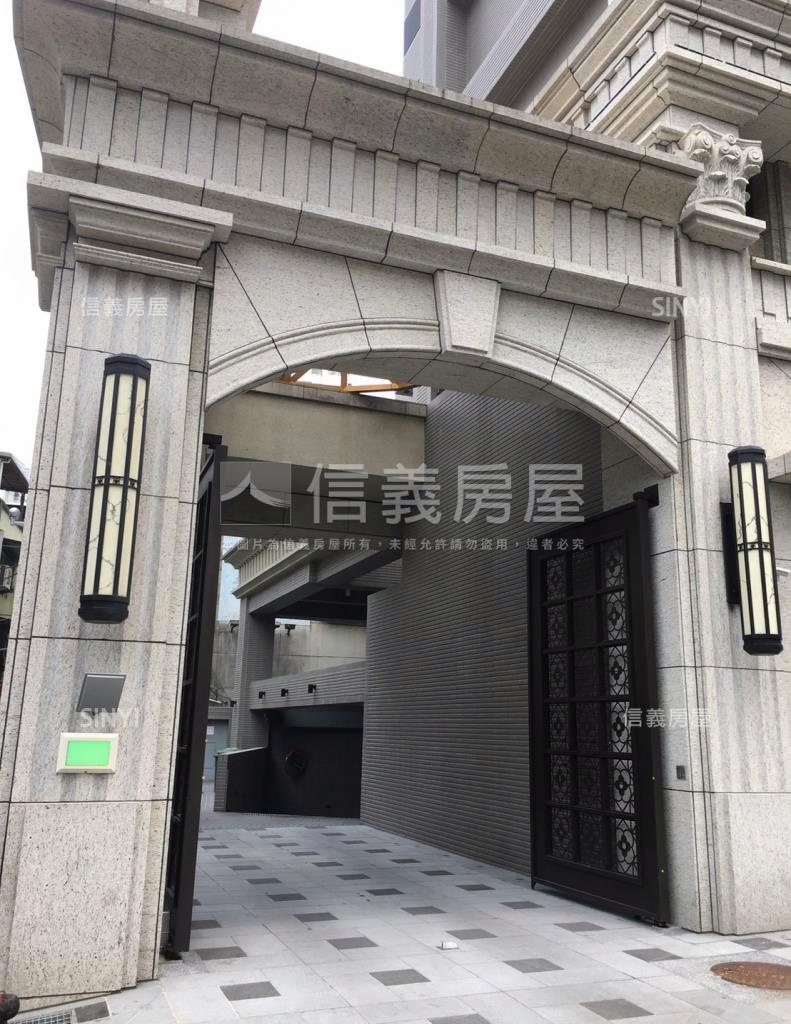 中正威登社區外觀及周邊環境