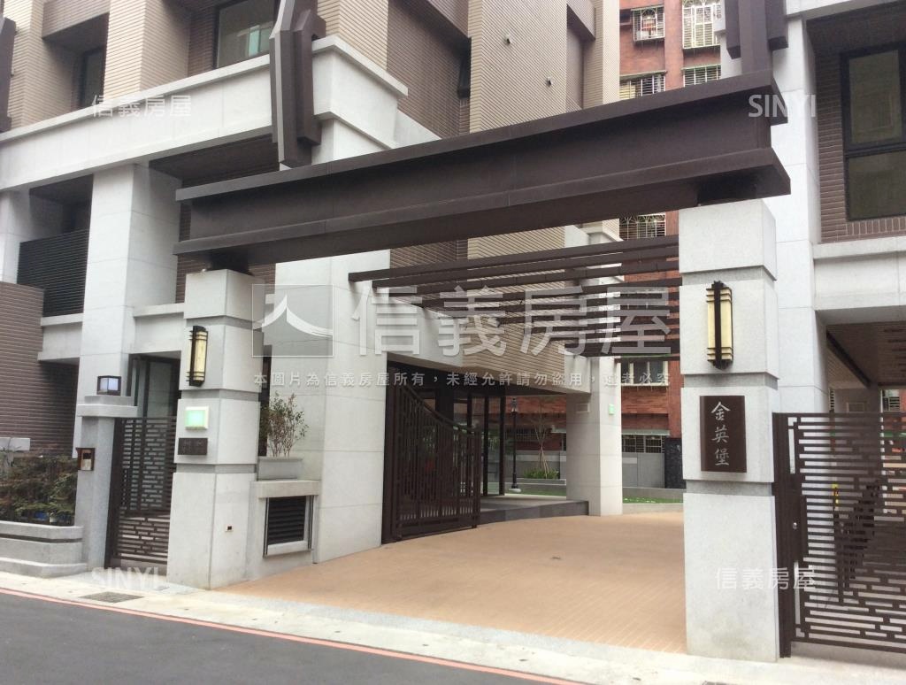 金英堡社區外觀及周邊環境