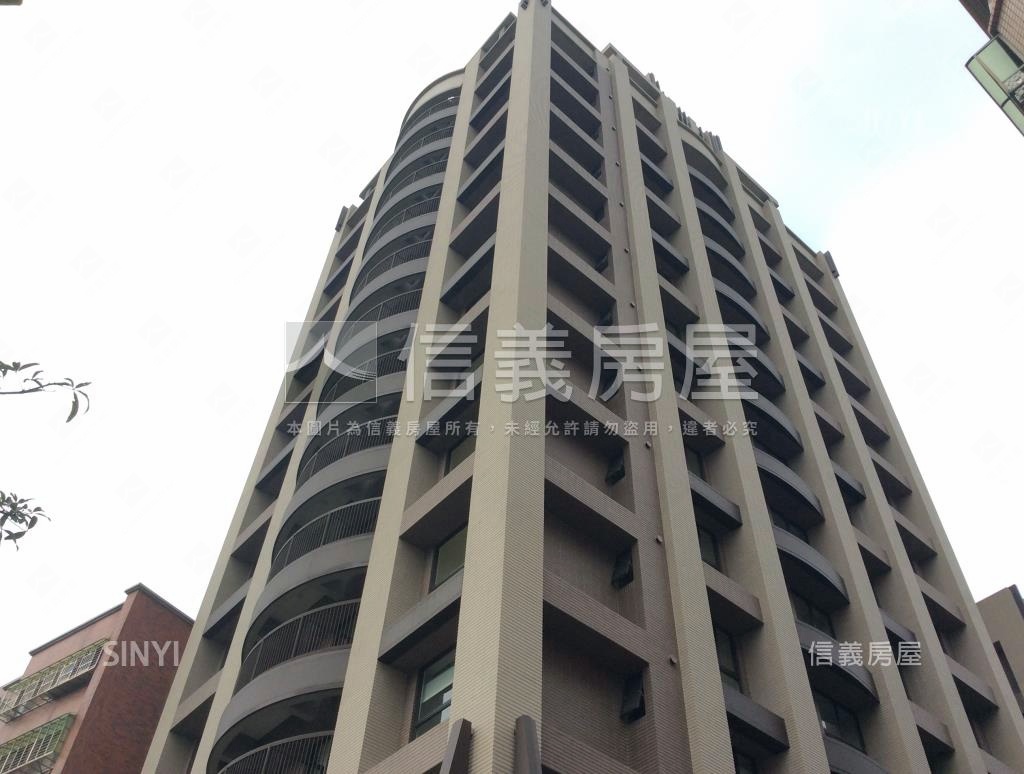 金英堡社區外觀及周邊環境
