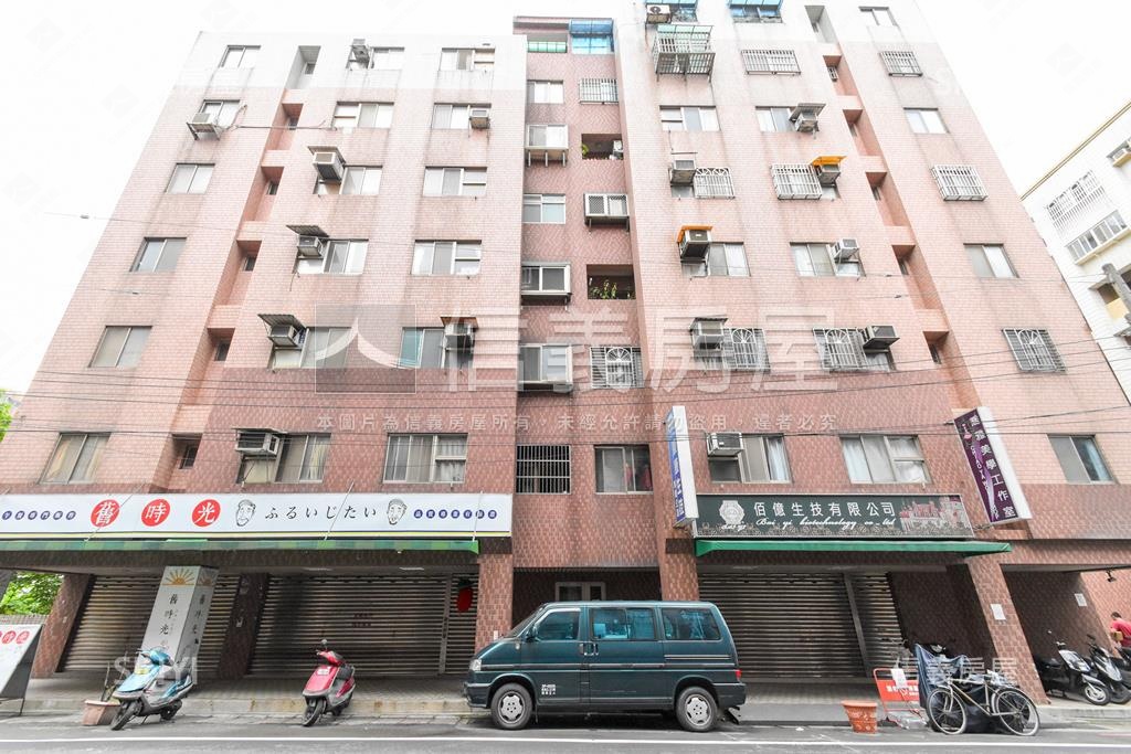 統領大國社區外觀及周邊環境