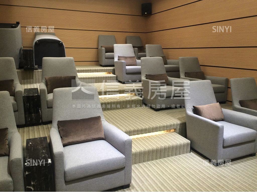 頤湖苑社區外觀及周邊環境