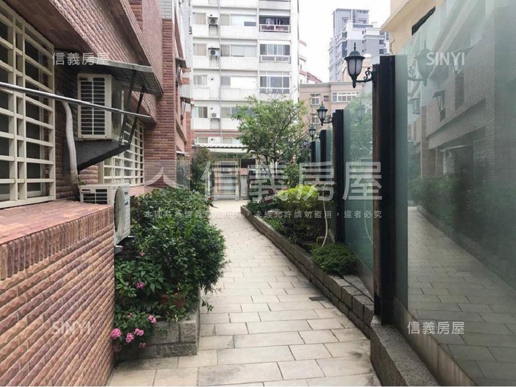 陽光敦品社區外觀及周邊環境