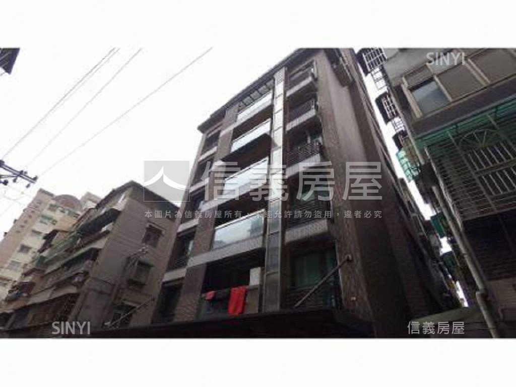 尊爵社區外觀及周邊環境