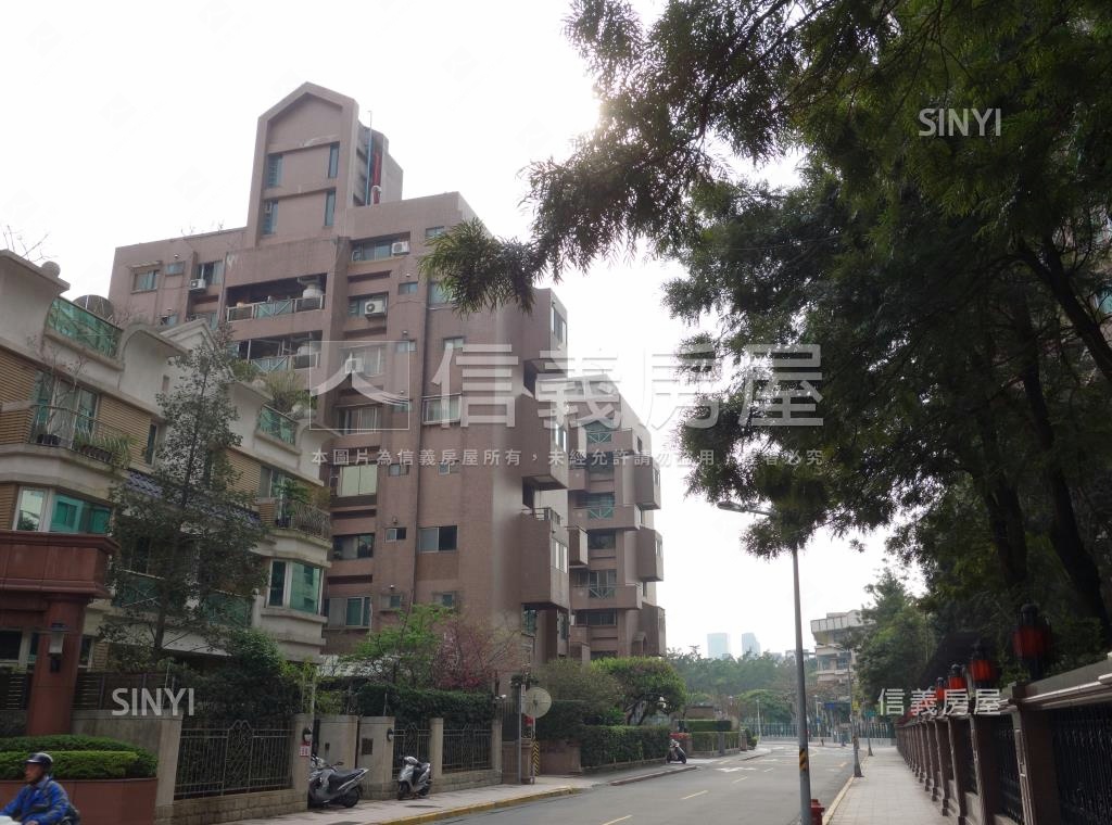 太平洋凱旋花園別墅A區社區外觀及周邊環境