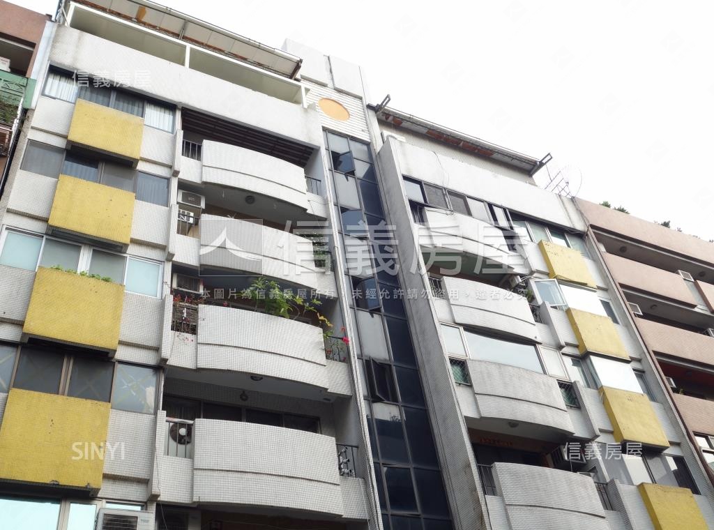 時代華廈社區外觀及周邊環境