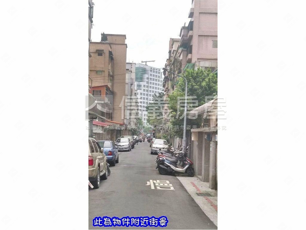 金鼎華廈社區外觀及周邊環境