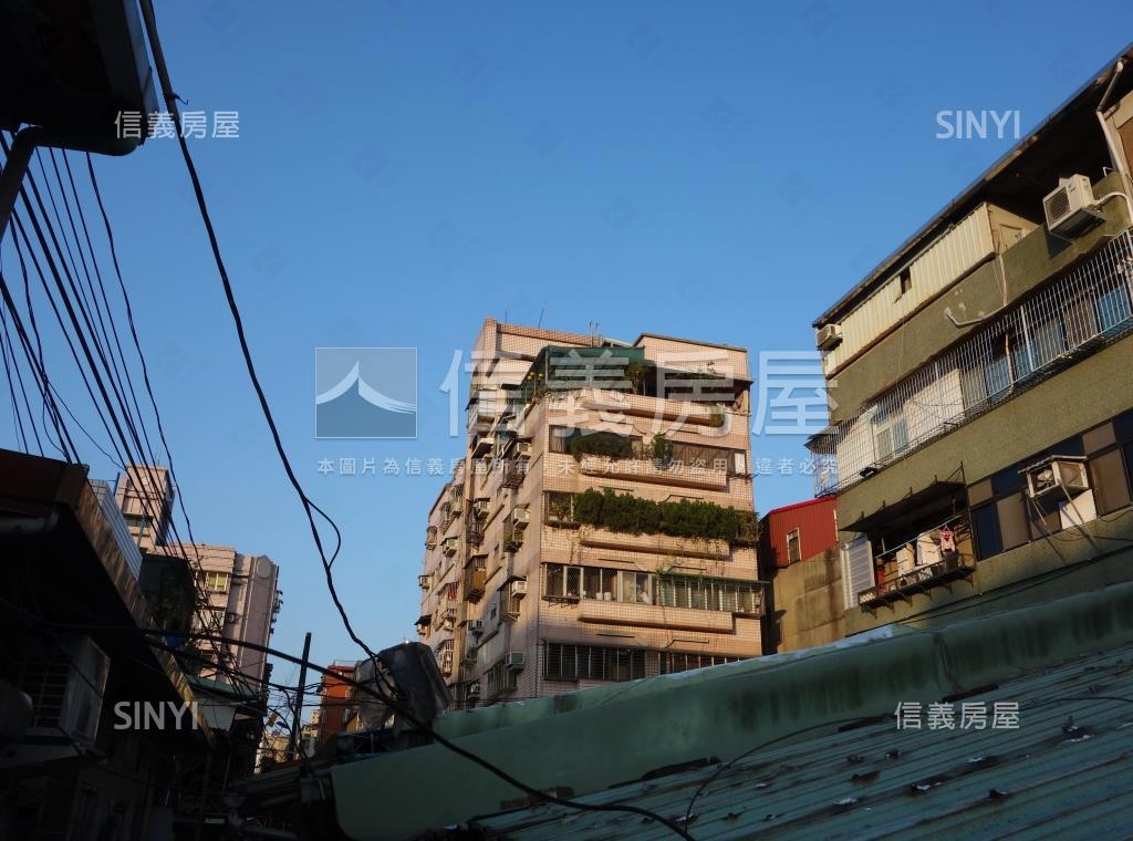 世貿生活大廈社區外觀及周邊環境