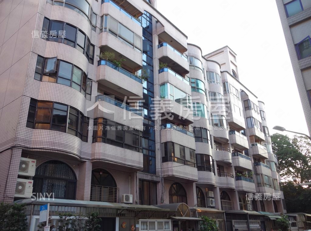 山景園社區外觀及周邊環境