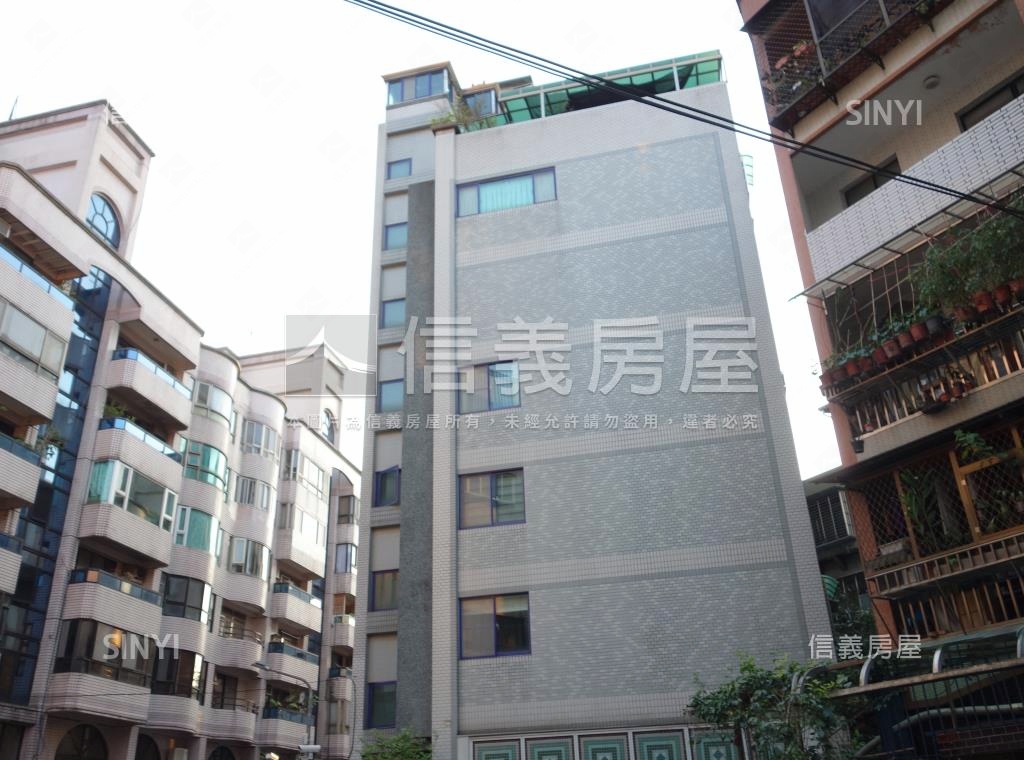 信義風尚B社區外觀及周邊環境