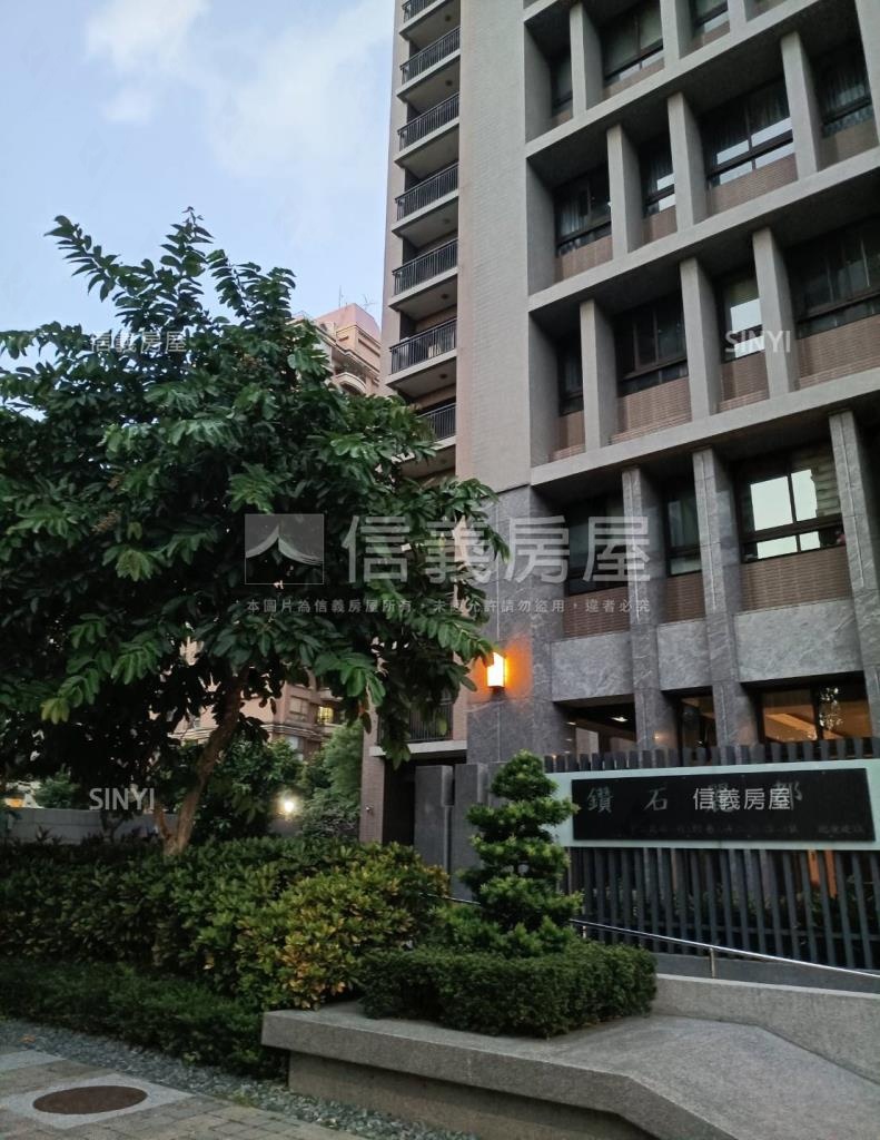 鑽石麗都社區外觀及周邊環境