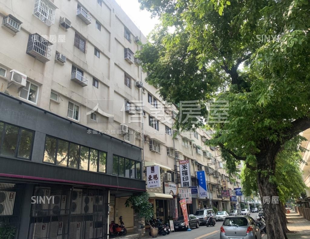 堅山學府社區外觀及周邊環境