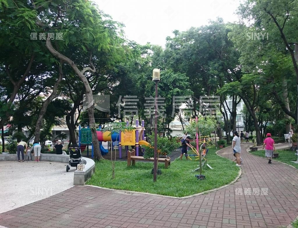 成大書香社區外觀及周邊環境
