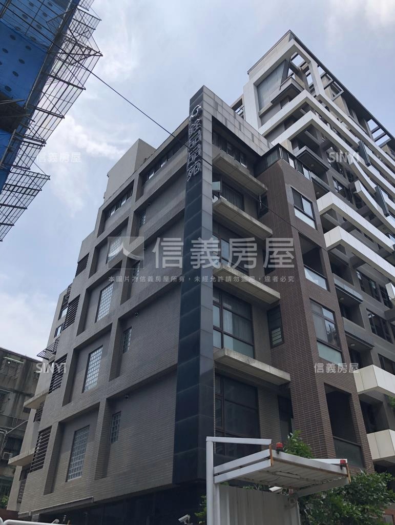 銓品品苑社區外觀及周邊環境