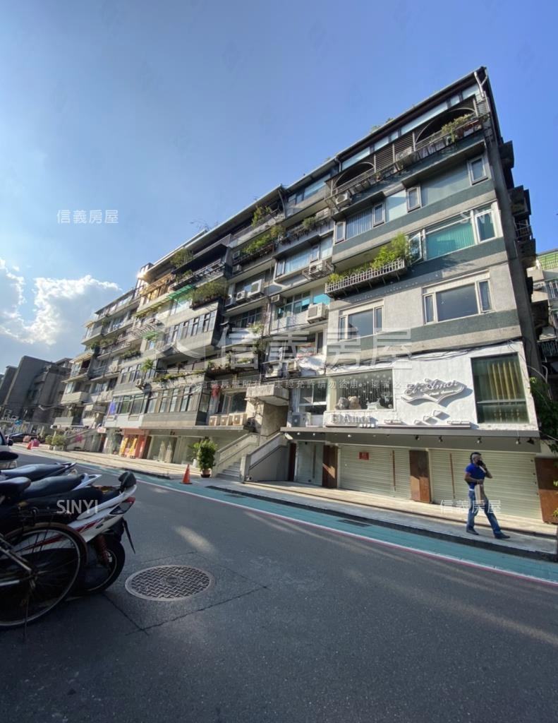 怡安華廈社區外觀及周邊環境