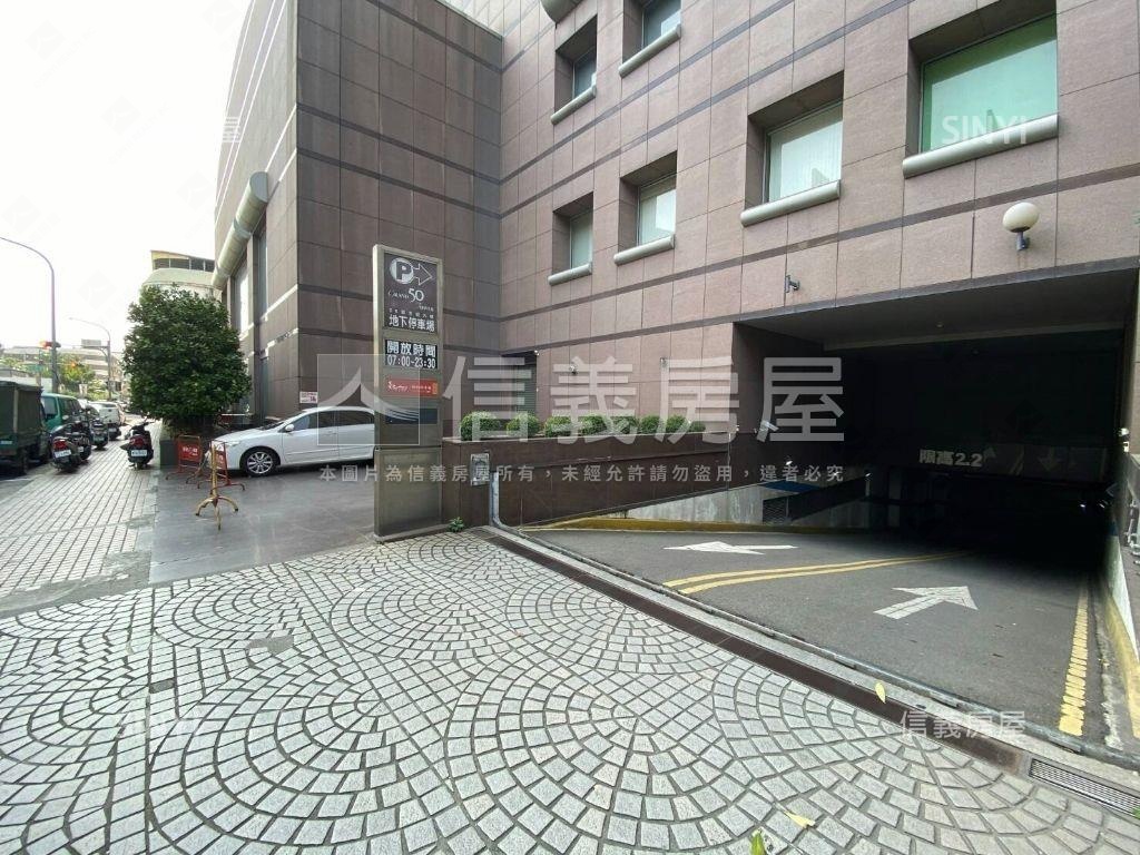 長谷世貿大樓社區外觀及周邊環境