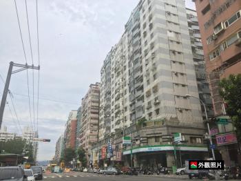翡翠皇宮