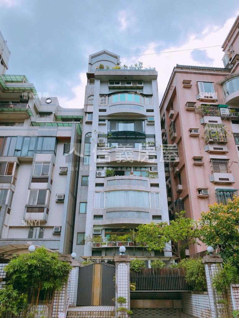 白馬名流社區外觀及周邊環境