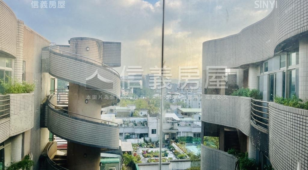 翠光新第社區外觀及周邊環境