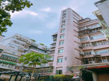 明湖翠堤