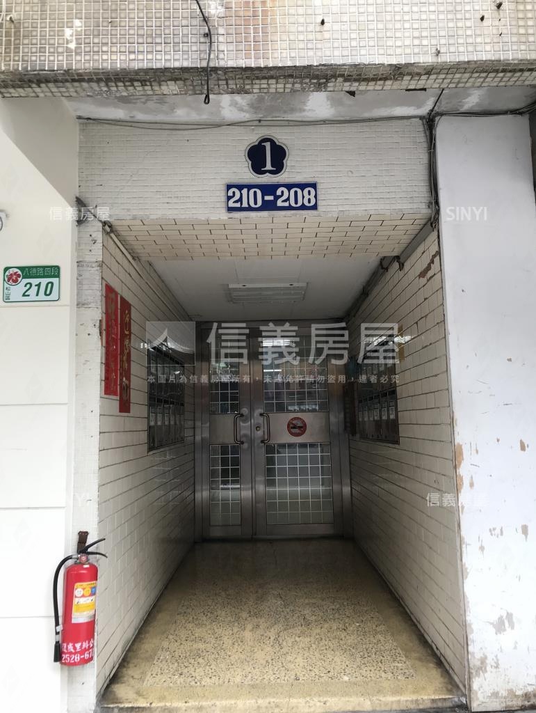 香格華廈社區外觀及周邊環境
