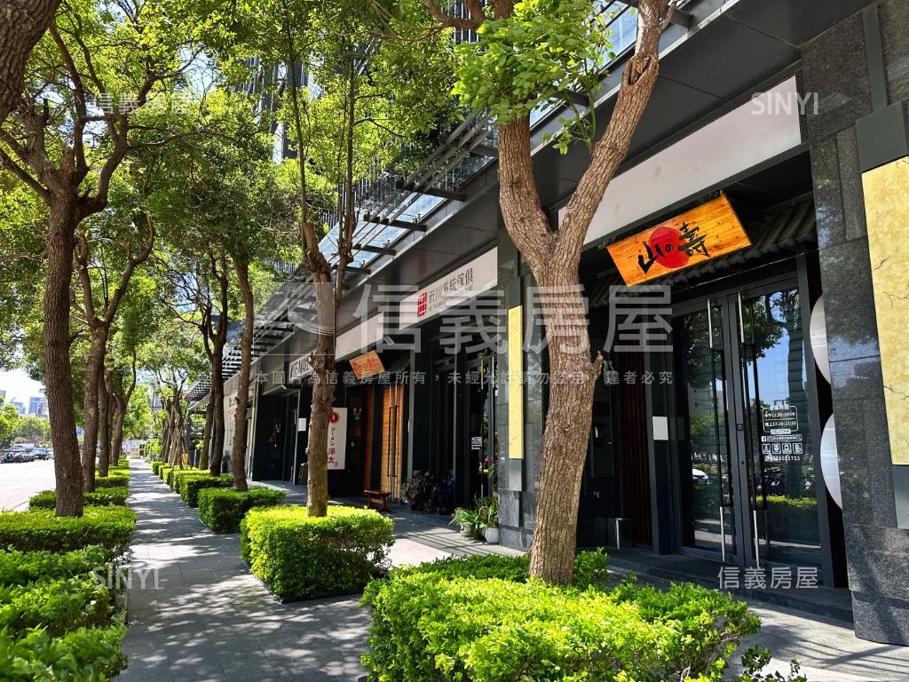 富宇財經社區外觀及周邊環境
