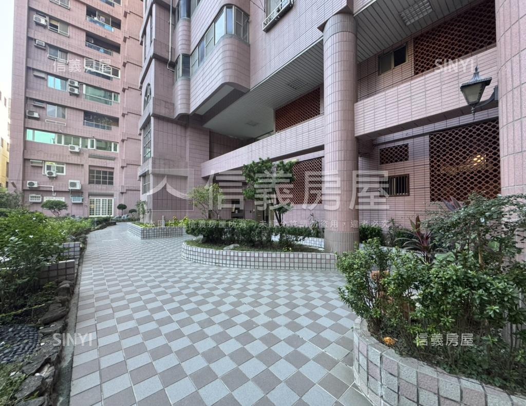 經國御景社區外觀及周邊環境