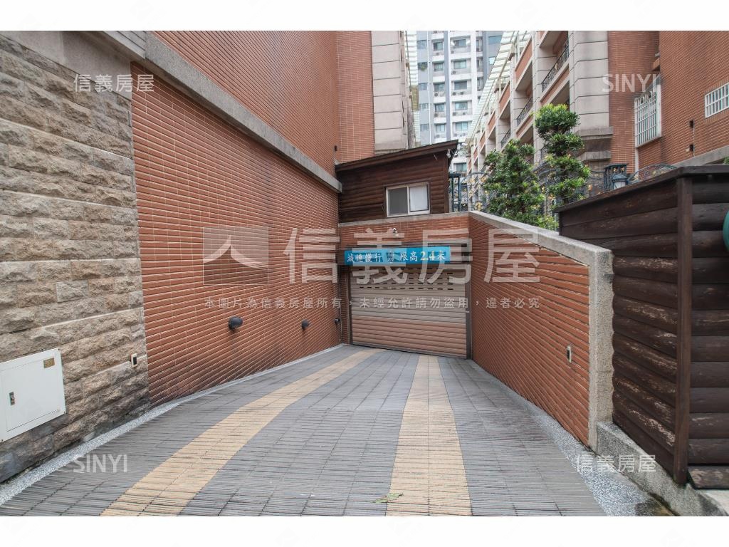 高誠富築社區外觀及周邊環境
