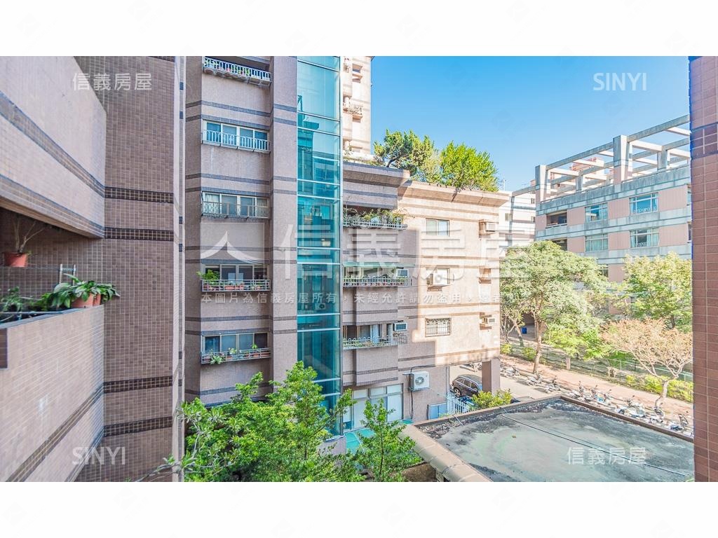 杏林名人社區外觀及周邊環境