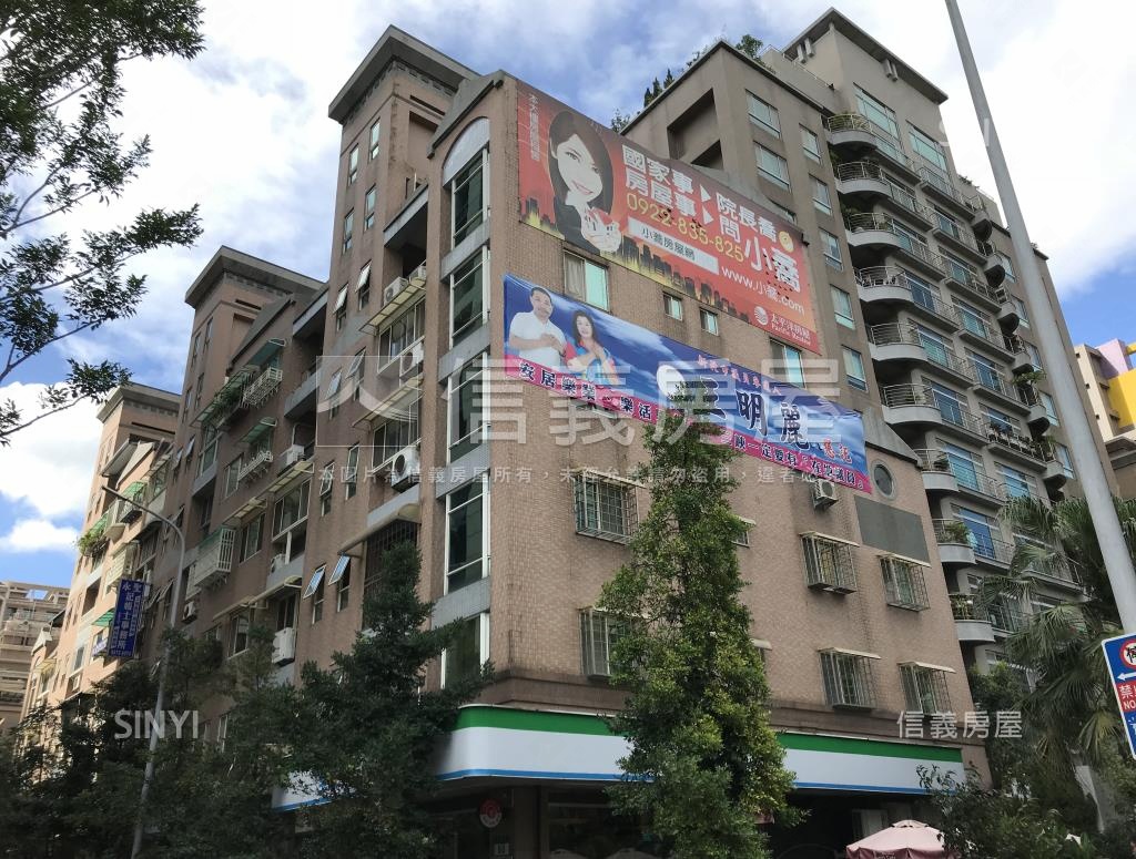 學勤冠天下社區外觀及周邊環境