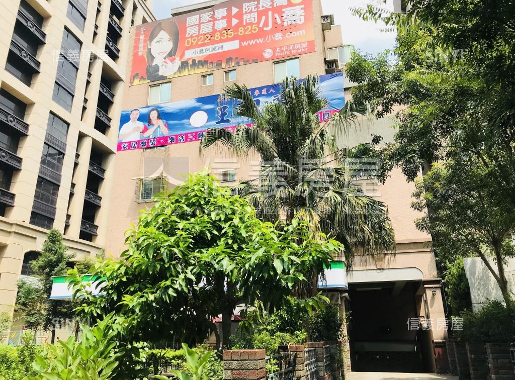 學勤冠天下社區外觀及周邊環境