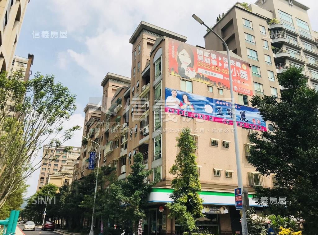 學勤冠天下社區外觀及周邊環境