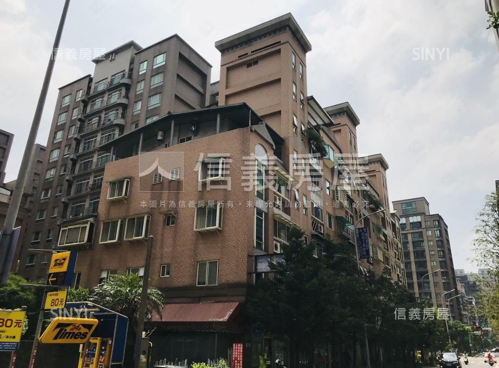 學勤冠天下社區外觀及周邊環境