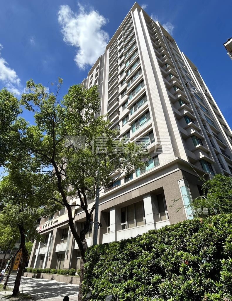 陽明逸居社區外觀及周邊環境