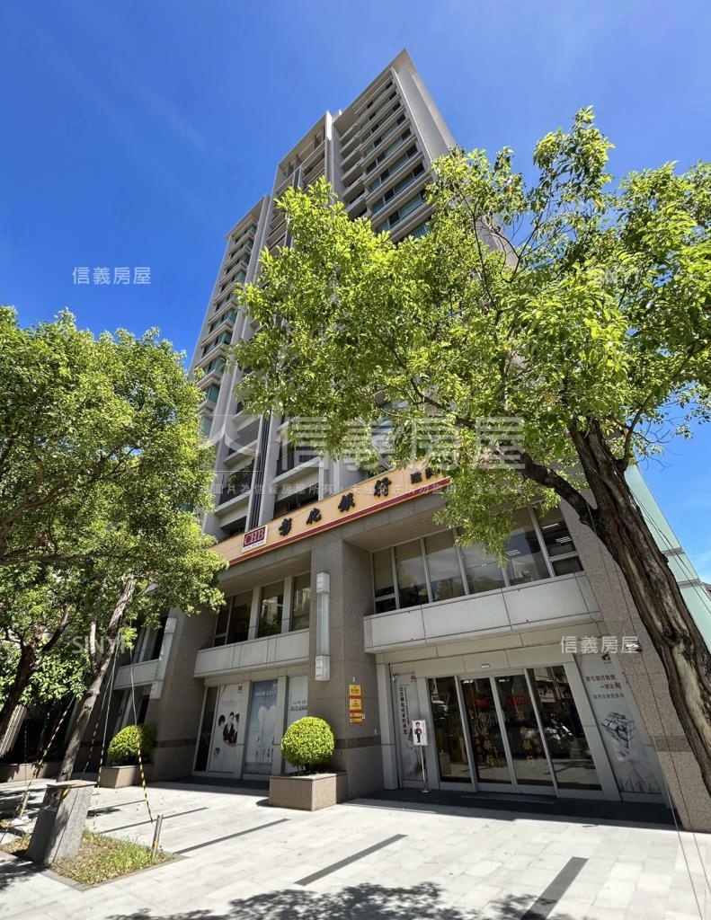 陽明逸居社區外觀及周邊環境
