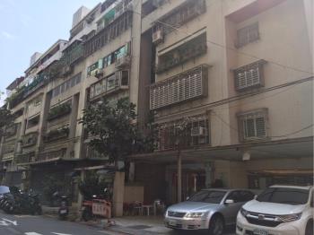 國泰南京大廈