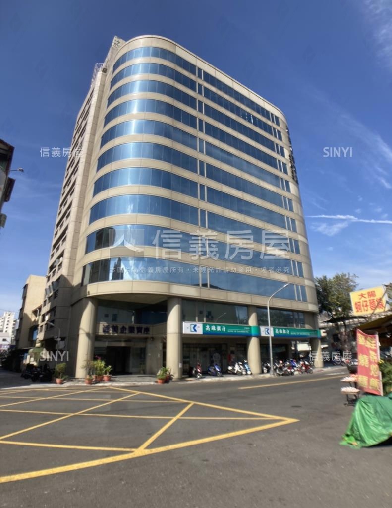 泛美企業寶座社區外觀及周邊環境