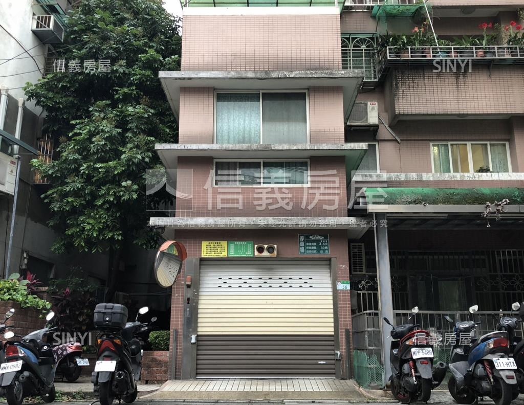 鼎鋒名門社區外觀及周邊環境
