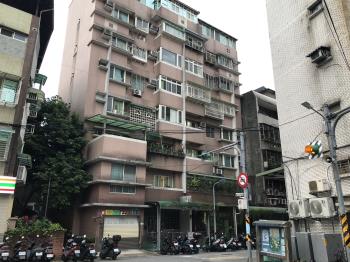 鼎鋒名門
