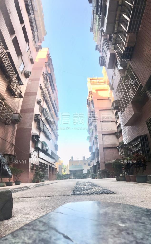 金璽傳家社區外觀及周邊環境