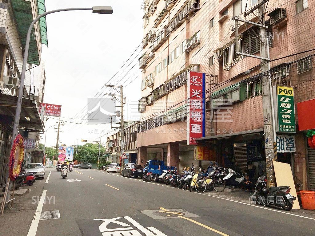 金璽傳家社區外觀及周邊環境