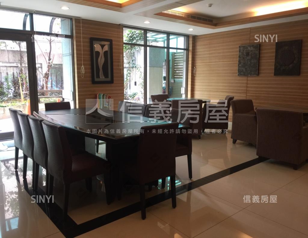 星光LV星辰區社區外觀及周邊環境