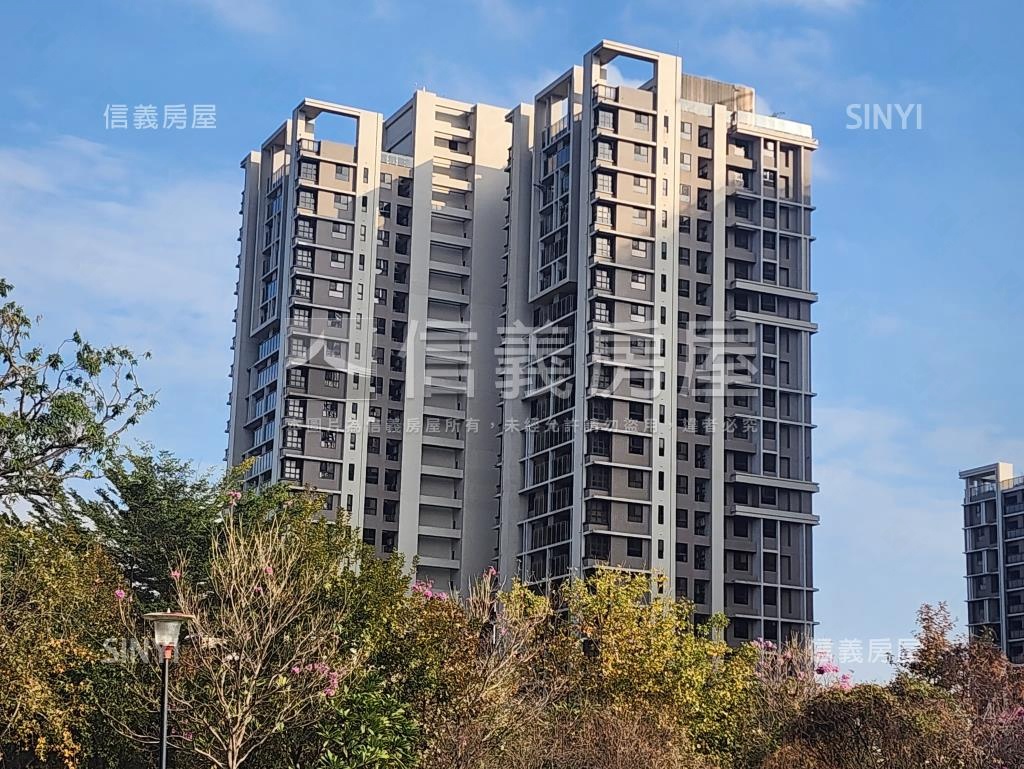 湖濱雙星社區外觀及周邊環境