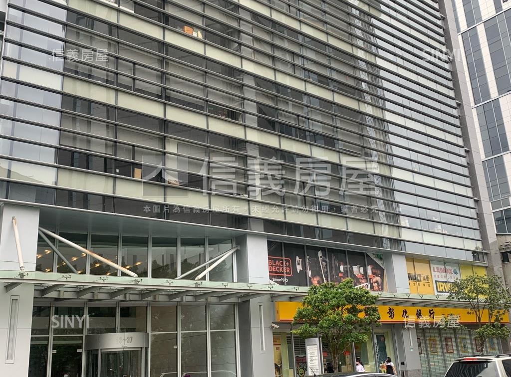 天母經貿大樓社區外觀及周邊環境