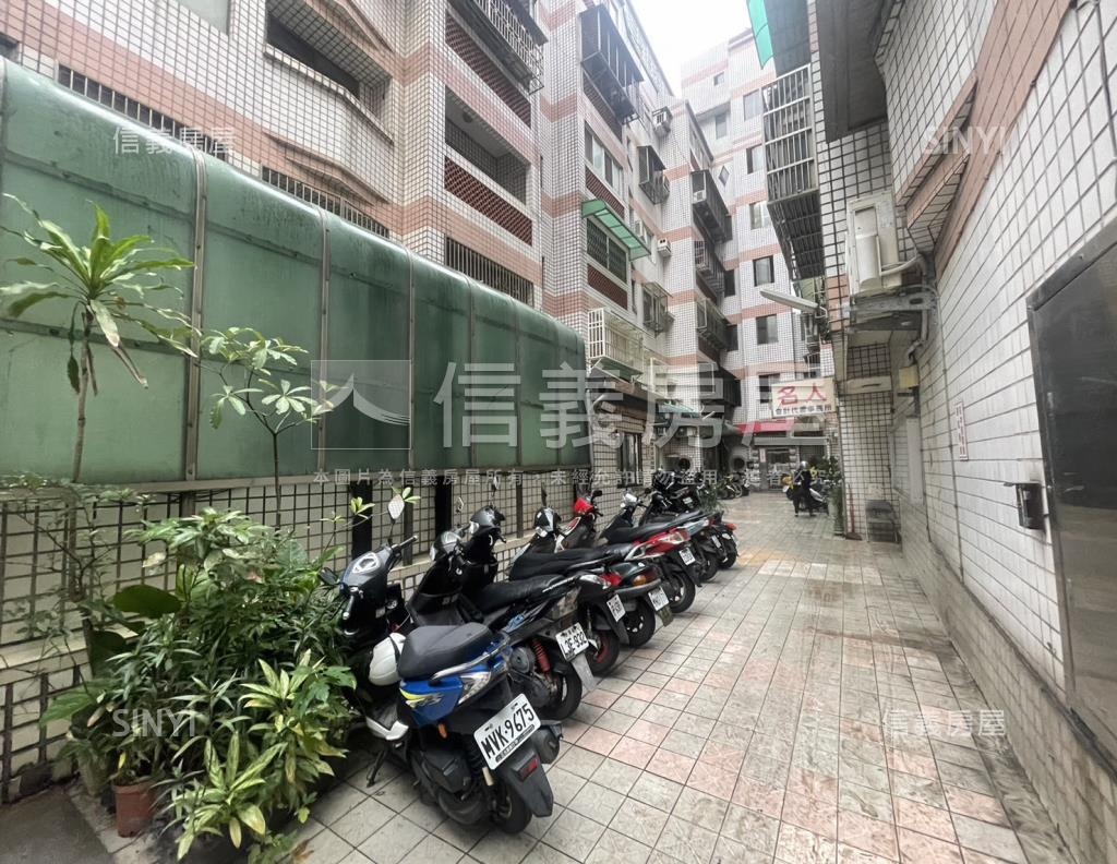龍傳家社區外觀及周邊環境