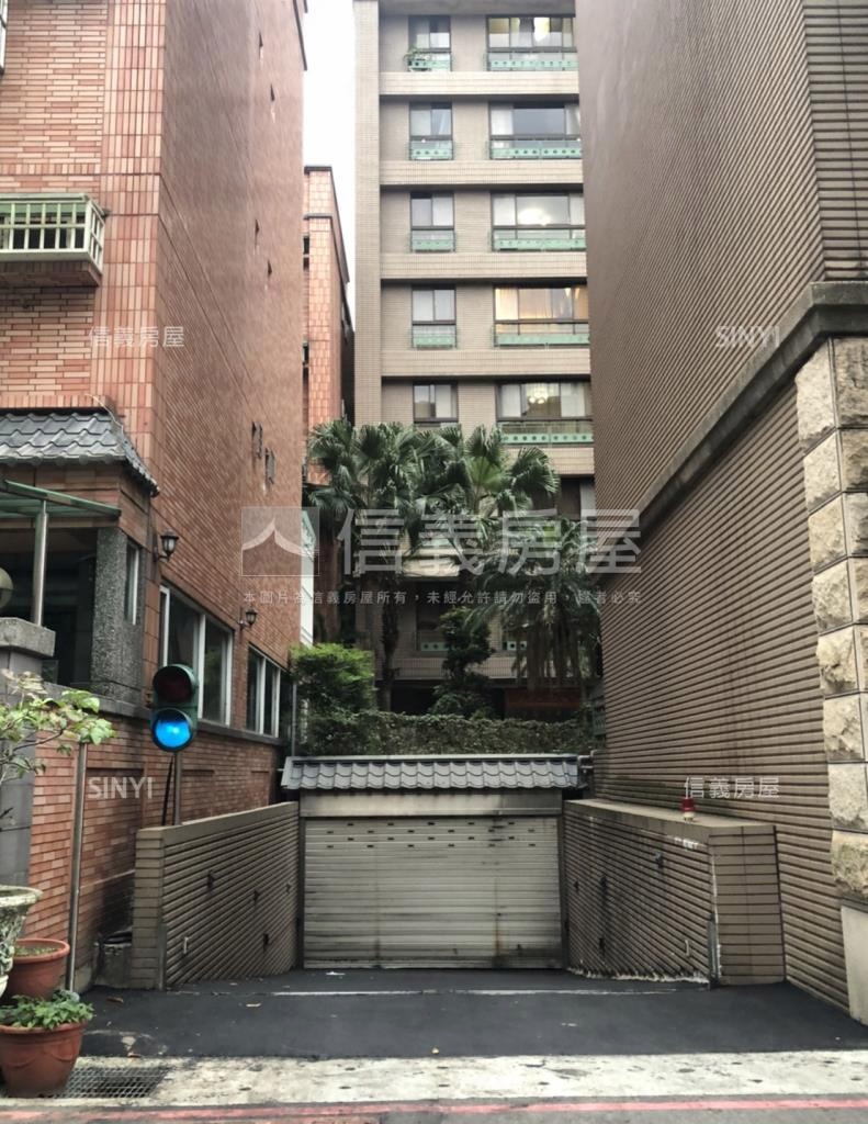 博覽家六期-B區社區外觀及周邊環境