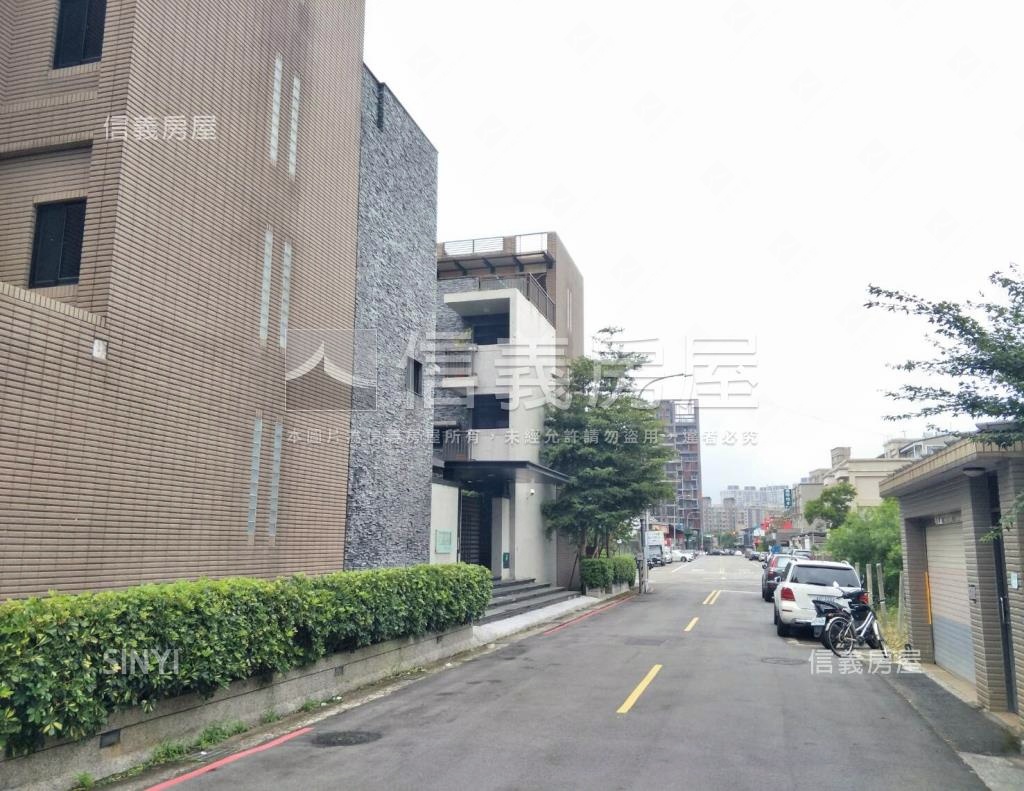 仰哲園社區外觀及周邊環境
