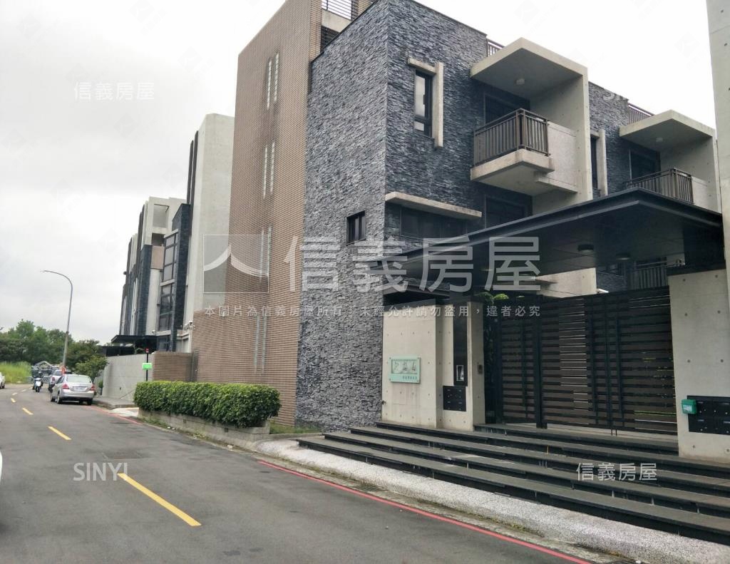 仰哲園社區外觀及周邊環境